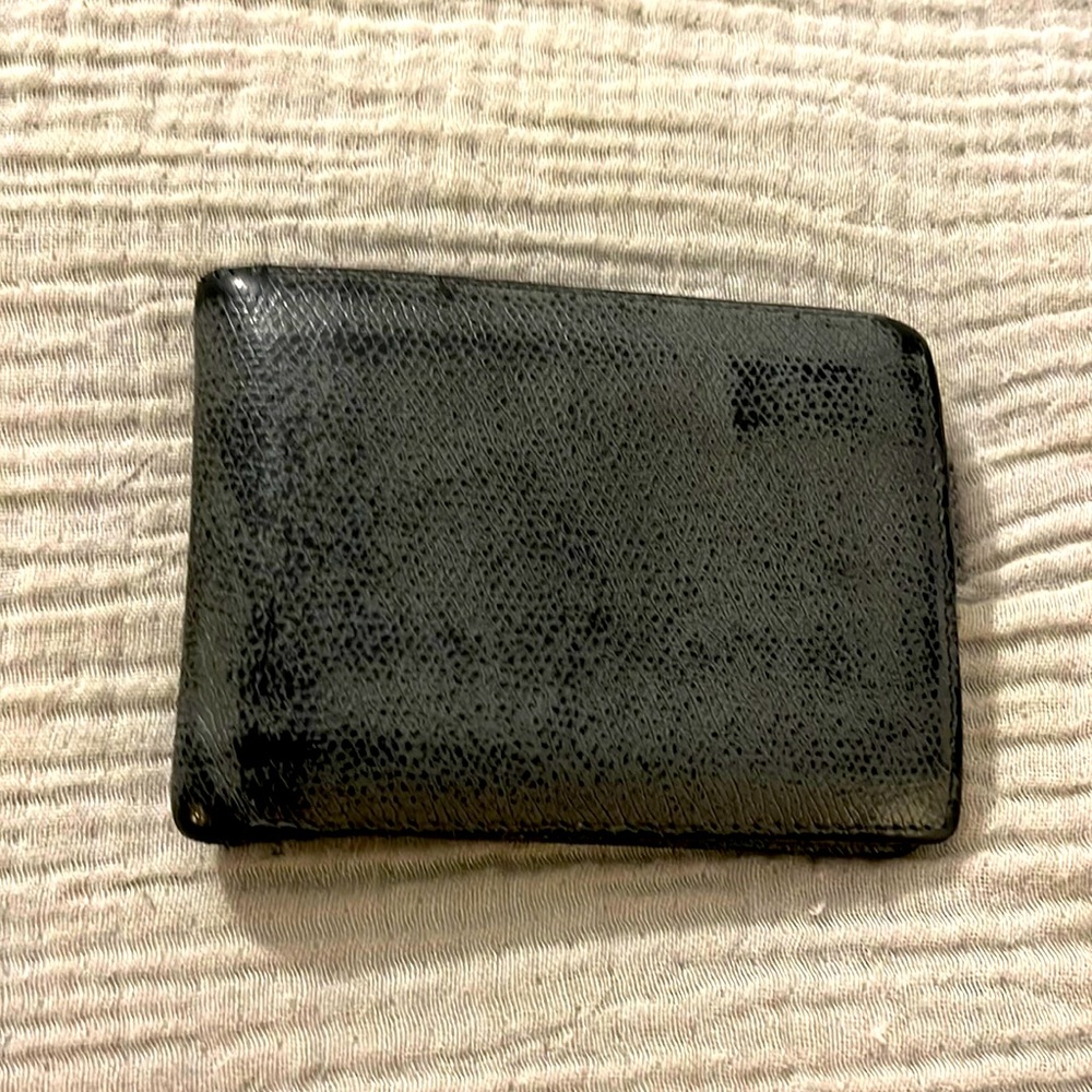 Gray leather wallet by perry ellis